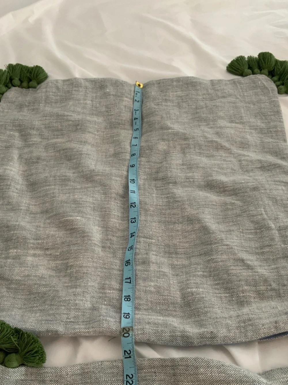 SERENA AND LILY LOT OF 2 BLUE LINEN GREEN TASSELS THROW PILLOWS